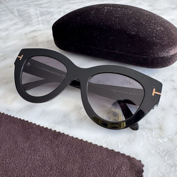 TOM FORD Toni Cat-Eye Sunglasses - Picture 1 of 6